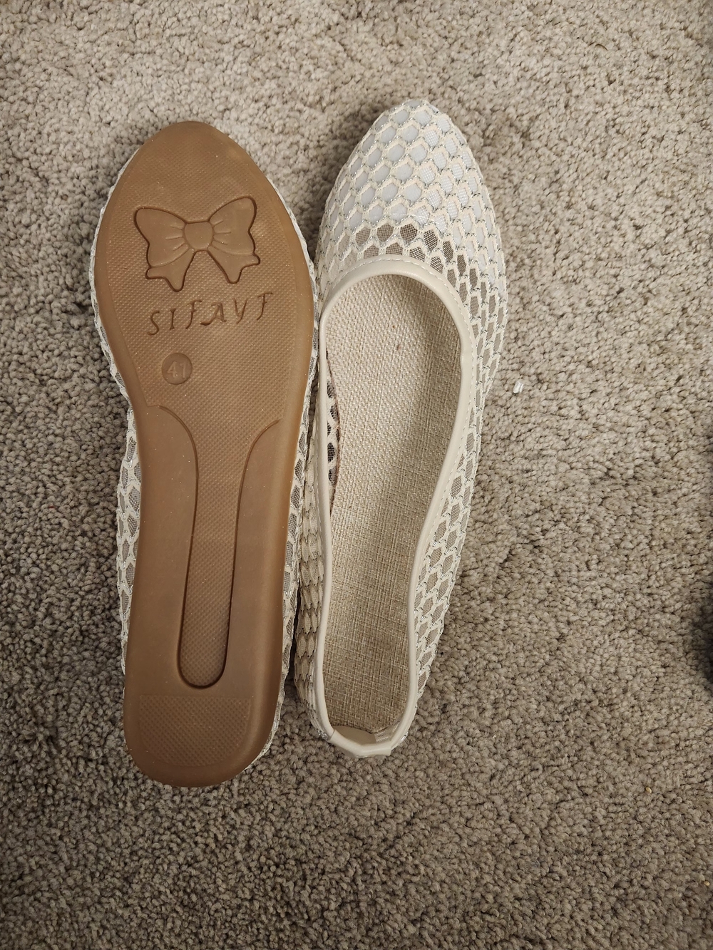 Cream Lace Ballet Flats - Women's Casual Slip-Ons